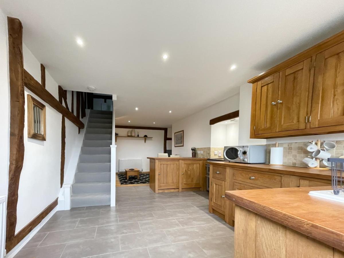 Immaculate Barn Annexe Close To Stansted Airport غريت دنمو المظهر الخارجي الصورة